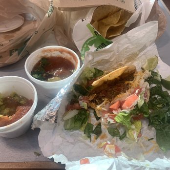 Laredo Taco Company - Ground beef crispy taco w/generous toppings, guacamole, salsa & chips. Great house-made crispy taco shells. - Tacos Near Me - Melbourne, Florida