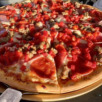 Stone Canyon Pizza - Gladstone - Italian Delight pizza - Pizza Near Me - Gladstone, Missouri Stone Canyon Pizza - Gladstone - Italian Delight pizza - Pizza Near Me - Gladstone, Missouri