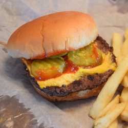 Browns Summit Shell - Cheeseburger w/ pickles & ketchup only: Brown Summit Shell
