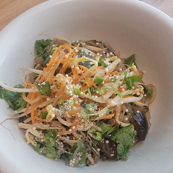 True Food Kitchen - Glass noodle veggie dish - Salad Near Me - West Palm Beach, Florida True Food Kitchen - Glass noodle veggie dish - Salad Near Me - West Palm Beach, Florida