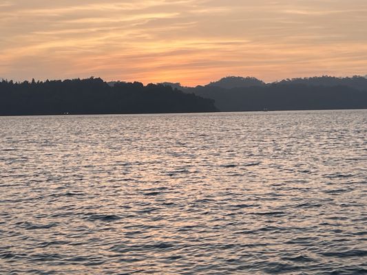 Sun Moon Lake by null