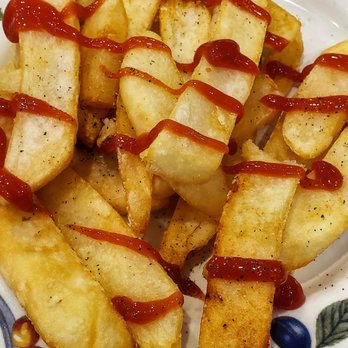 Dappers East - A large plate of delicious, hot and crispy french fries. It's the little things... - Breakfast & Brunch Near Me - Chicago, Illinois