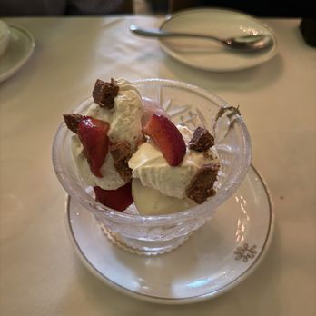 The Marigold Club - sundae - American Near Me - Houston, Texas The Marigold Club - sundae - American Near Me - Houston, Texas