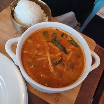 Baan Thai Bistro - Red curry - Thai Near Me - Indianapolis, Indiana