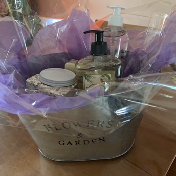 Bloom In Box - Florists Near Me - La Palma, California