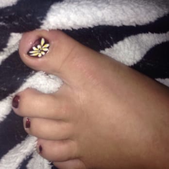 LT Nails - I wouldn't pay for this - Nail Salons Near Me - Crystal Lake, Illinois