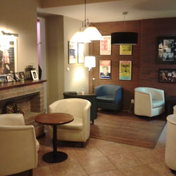 Friends Coffee House - Posezení u krbu - Cafes Near Me - Prague, Puerto Rico Friends Coffee House - Posezení u krbu - Cafes Near Me - Prague, Puerto Rico