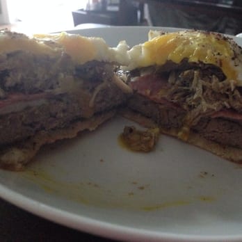 Top Chop - Soo good Cuban burgerrrrr - Food Trucks Near Me - Tampa, Florida