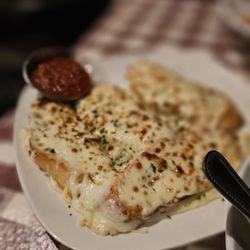 Joe's Original Italian & Martini Bar - Cheese garlic bread