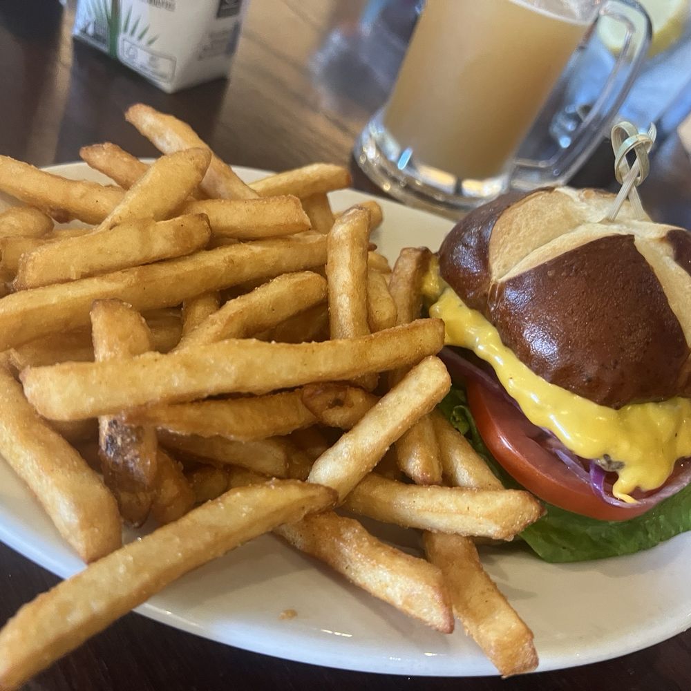 Sparky's Landing - Cheese burger and fries - Steakhouses Near Me - Mount Shasta, California Sparky's Landing - Cheese burger and fries - Steakhouses Near Me - Mount Shasta, California
