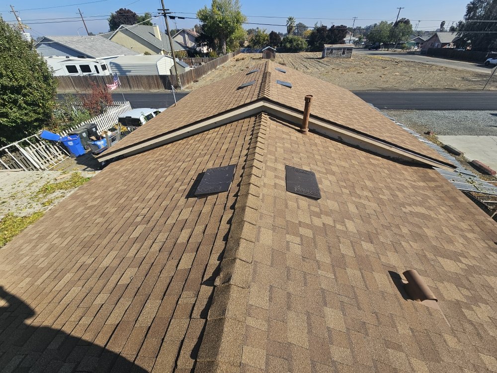 Slide of The Valle Roofing