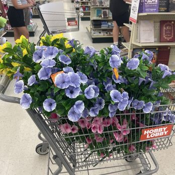 Hobby Lobby - Furniture Stores Near Me - Orlando, Florida Hobby Lobby - Furniture Stores Near Me - Orlando, Florida