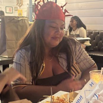 Crab Hut - Crab Hat for your birthday - Cajun/Creole Near Me - San Diego, California