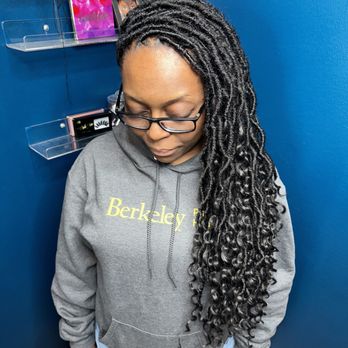 Beautty By Baker - Faux Locs - Individual Crochet Method - Hair Stylists Near Me - San Jose, California Beautty By Baker - Faux Locs - Individual Crochet Method - Hair Stylists Near Me - San Jose, California