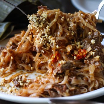 Chez Sovan - Stir fried rice noodles with beef getting mixed with the fresh chillies and ground peanuts. - Cambodian Near Me - San Jose, California Chez Sovan - Stir fried rice noodles with beef getting mixed with the fresh chillies and ground peanuts. - Cambodian Near Me - San Jose, California