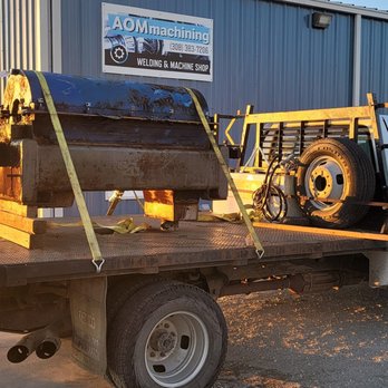 AOM Machining - Outside shop loading, shipping and transportation - Metal Fabricators Near Me - Grand Island, Nebraska AOM Machining - Outside shop loading, shipping and transportation - Metal Fabricators Near Me - Grand Island, Nebraska