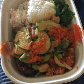 Poke Bar - 9/14/17 Med bowl-Wht rice & spring mix w/ HW Tuna, Sp Albacore, Salmon, cuc, cilantro, edamame, Pineapple, masago - Poke Near Me - Peoria, Arizona Poke Bar - 9/14/17 Med bowl-Wht rice & spring mix w/ HW Tuna, Sp Albacore, Salmon, cuc, cilantro, edamame, Pineapple, masago - Poke Near Me - Peoria, Arizona