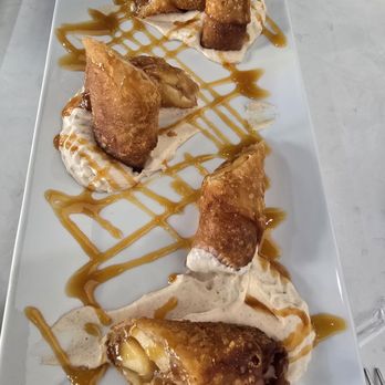 Mimosa Gossip - Cheesecake Apple Pie Eggroll - Breakfast & Brunch Near Me - San Antonio, Texas Mimosa Gossip - Cheesecake Apple Pie Eggroll - Breakfast & Brunch Near Me - San Antonio, Texas