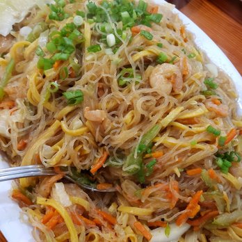 Fil Cuisine - Mixed pancit - Filipino Near Me - Kent, Washington