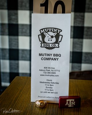 Mutiny BBQ Company by null