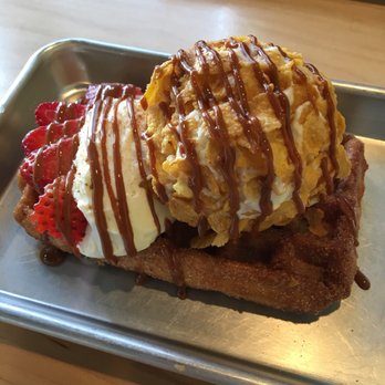 Waffle Love - Dulce de leige - Waffles Near Me - Northridge, California Waffle Love - Dulce de leige - Waffles Near Me - Northridge, California