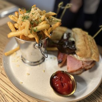 The Hideout Kitchen - Ham and cheese panini - New American Near Me - Lafayette, California The Hideout Kitchen - Ham and cheese panini - New American Near Me - Lafayette, California