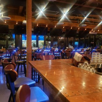 Rockwood - Bar and Dining Room Seating. - Sports Bars Near Me - Gainesville, Virginia Rockwood - Bar and Dining Room Seating. - Sports Bars Near Me - Gainesville, Virginia