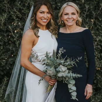 Ash + Oak - My bouquet is a forever keepsake. - Florists Near Me