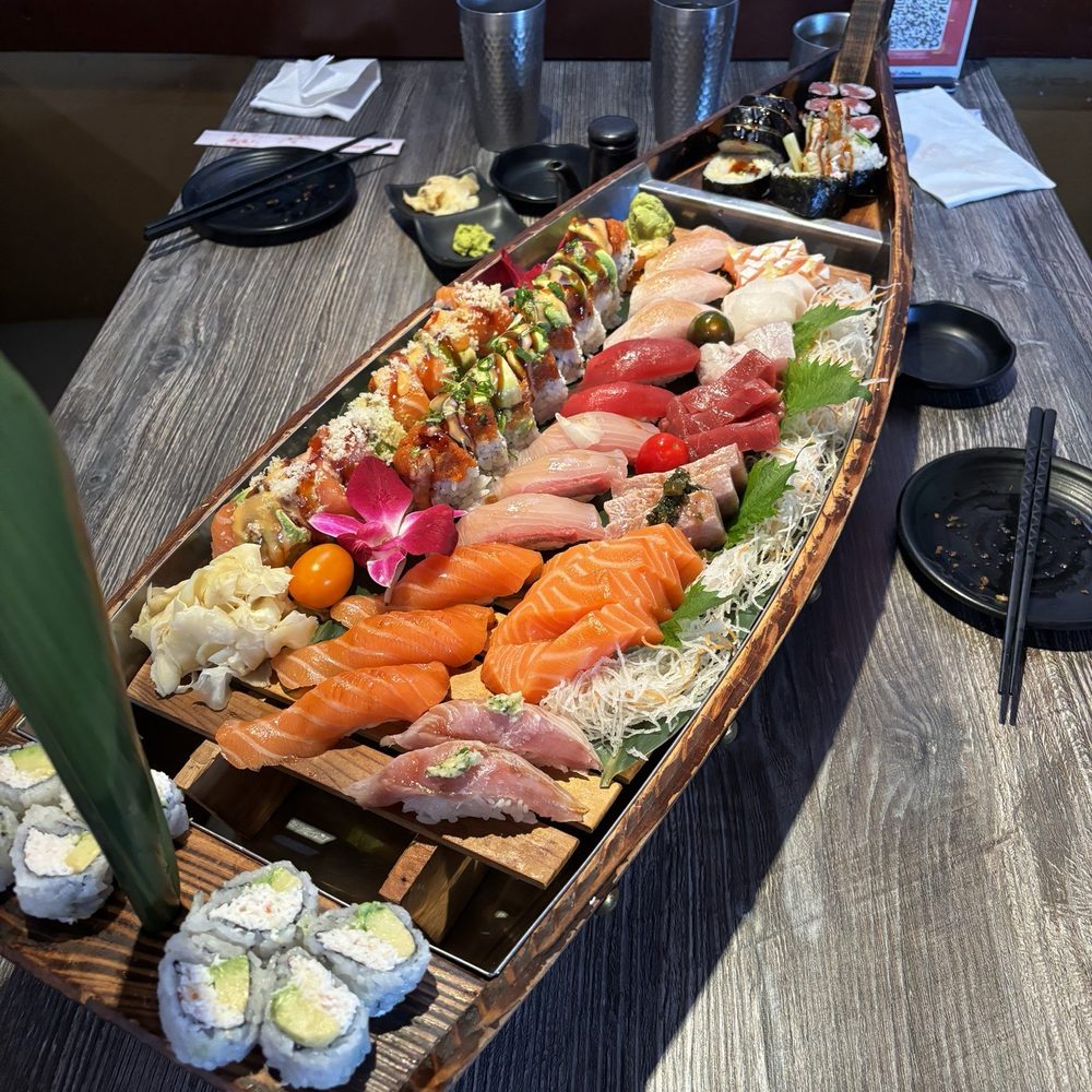 Yoshi Sushi - Love Tray - Sushi Bars Near Me - Los Altos, California Yoshi Sushi - Love Tray - Sushi Bars Near Me - Los Altos, California