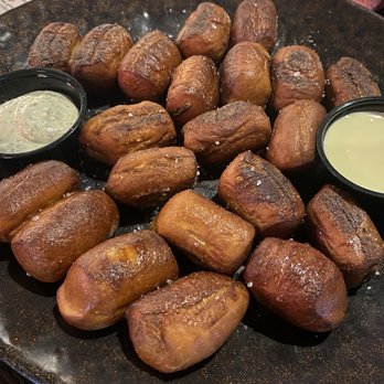 Strap Tank Brewery - Pretzel Bites - New American Near Me - Lehi, Utah Strap Tank Brewery - Pretzel Bites - New American Near Me - Lehi, Utah