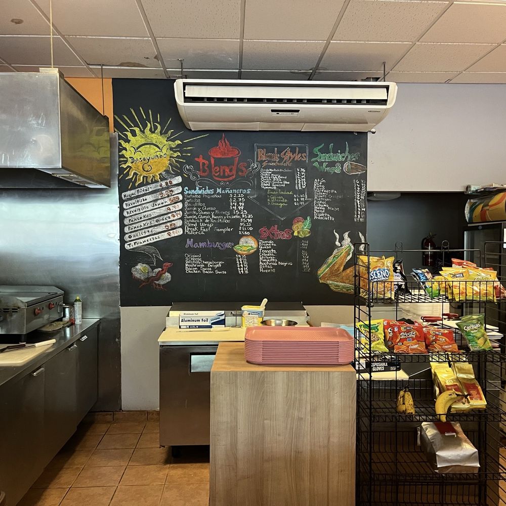 Blends - Cocina - Cafes Near Me - Gurabo, Puerto Rico