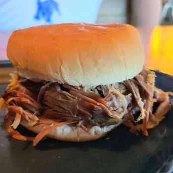 Central BBQ Poplar - Pulled pork sandwich - Barbeque Near Me - Memphis, Tennessee Central BBQ Poplar - Pulled pork sandwich - Barbeque Near Me - Memphis, Tennessee