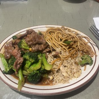 Ming's Cafe - Beef and Broccoli, Egg Fried Rice and Vegetable Chow Mein - Chinese Near Me - Bakersfield, California Ming's Cafe - Beef and Broccoli, Egg Fried Rice and Vegetable Chow Mein - Chinese Near Me - Bakersfield, California