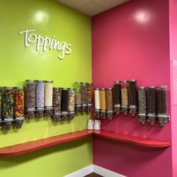 Swirl Time - Toppings at Swirl Time