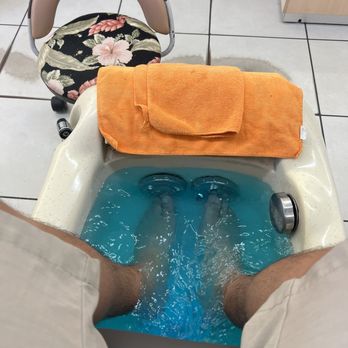 Tami-A Nails Salon - Nail Salons Near Me - Honolulu, Hawaii Tami-A Nails Salon - Nail Salons Near Me - Honolulu, Hawaii