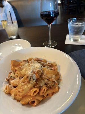 The LOCAL Kitchen & Drinks Waltham by null