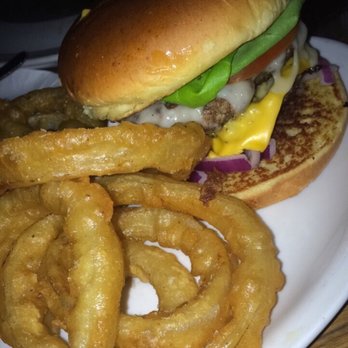 Blue Canoe - Great food and even better prices! - Bars Near Me - Tupelo, Mississippi