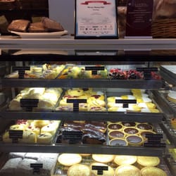 Henry's Bakery Cafe