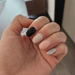 I like nails