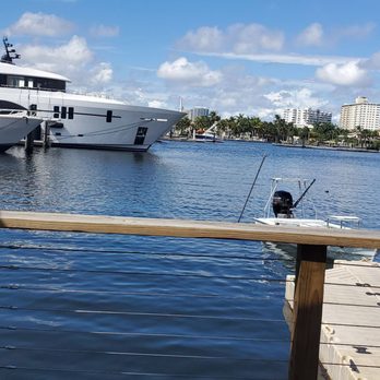 Coconuts - Lunch with this view - Seafood Near Me - Fort Lauderdale, Florida