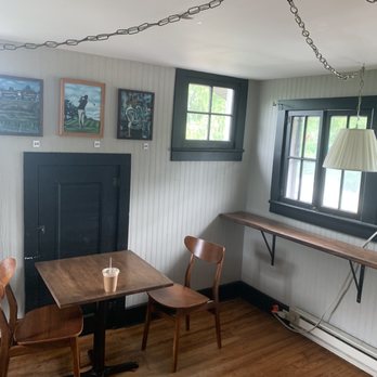 Izzy's Coffee Den - Upstairs seating very quiet and cozy - Coffee & Tea Near Me - Asheville, North Carolina Izzy's Coffee Den - Upstairs seating very quiet and cozy - Coffee & Tea Near Me - Asheville, North Carolina