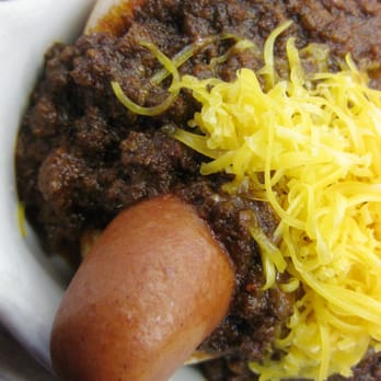 Chili John's - Original Beef Chili Dog - American Near Me - Burbank, California