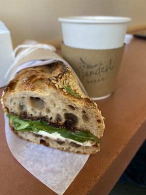 Manifest Bread by null