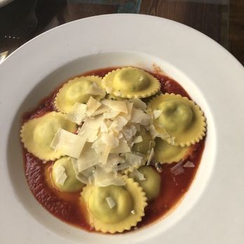 Bella Bella - Spinach ravioli lunch special - Italian Near Me - Tallahassee, Florida Bella Bella - Spinach ravioli lunch special - Italian Near Me - Tallahassee, Florida