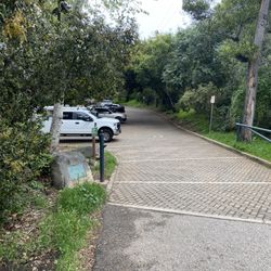 Stevens Park - Parking lot