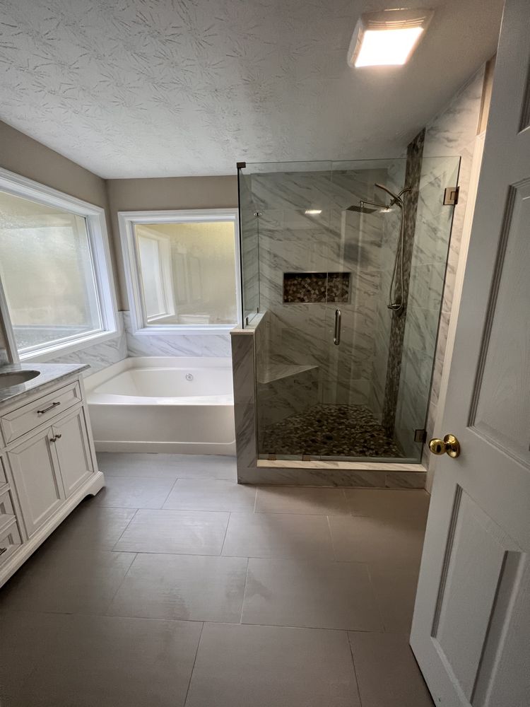 Slide of Foursquare Remodeling