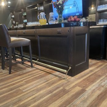 The Pathmaker Hotel - Bar with hooks and outlets underneath. Very nice detail. - Hotels Near Me - Bar Harbor, Maine The Pathmaker Hotel - Bar with hooks and outlets underneath. Very nice detail. - Hotels Near Me - Bar Harbor, Maine