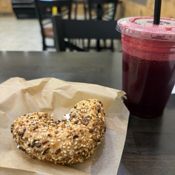 Aroma & Sabor Cafe - Bagel and a Red Earth - Coffee & Tea Near Me - Orange, California Aroma & Sabor Cafe - Bagel and a Red Earth - Coffee & Tea Near Me - Orange, California