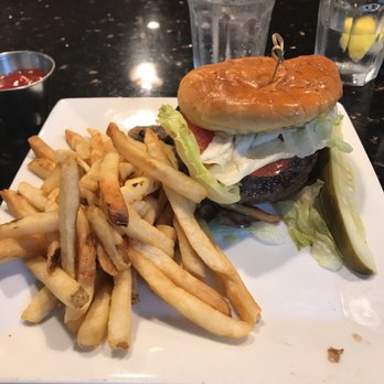 Char Bar - California burger - Kosher Near Me - Washington, DC, District of Columbia