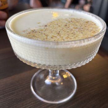 Harry E Hopskins Brewey & Kitchen - Vanilla Pistachio Martini - Brewpubs Near Me - Canonsburg, Pennsylvania Harry E Hopskins Brewey & Kitchen - Vanilla Pistachio Martini - Brewpubs Near Me - Canonsburg, Pennsylvania